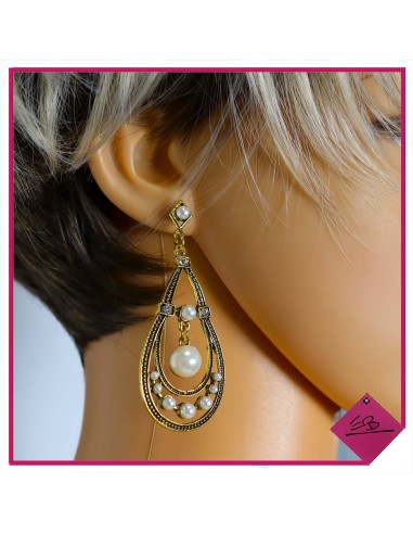 Boucles d'oreilles en métal doré et perle imitation perles de culture